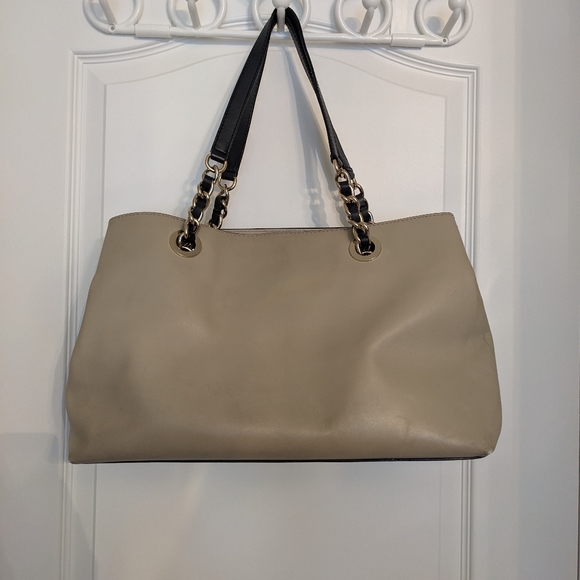 Kate Spade Purse - Picture 2 of 5